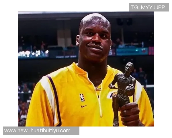 奥尼尔称赞詹姆斯团队意识强大善于把握接管时机与团队协作